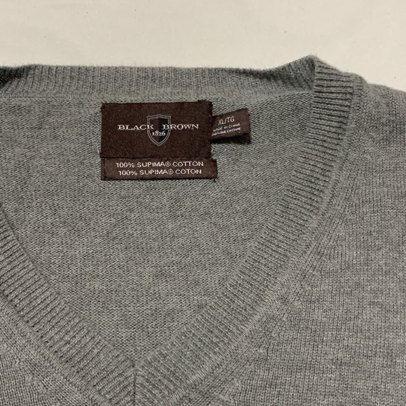 Grey cable knit Sweater Vest - Picture 10 of 11